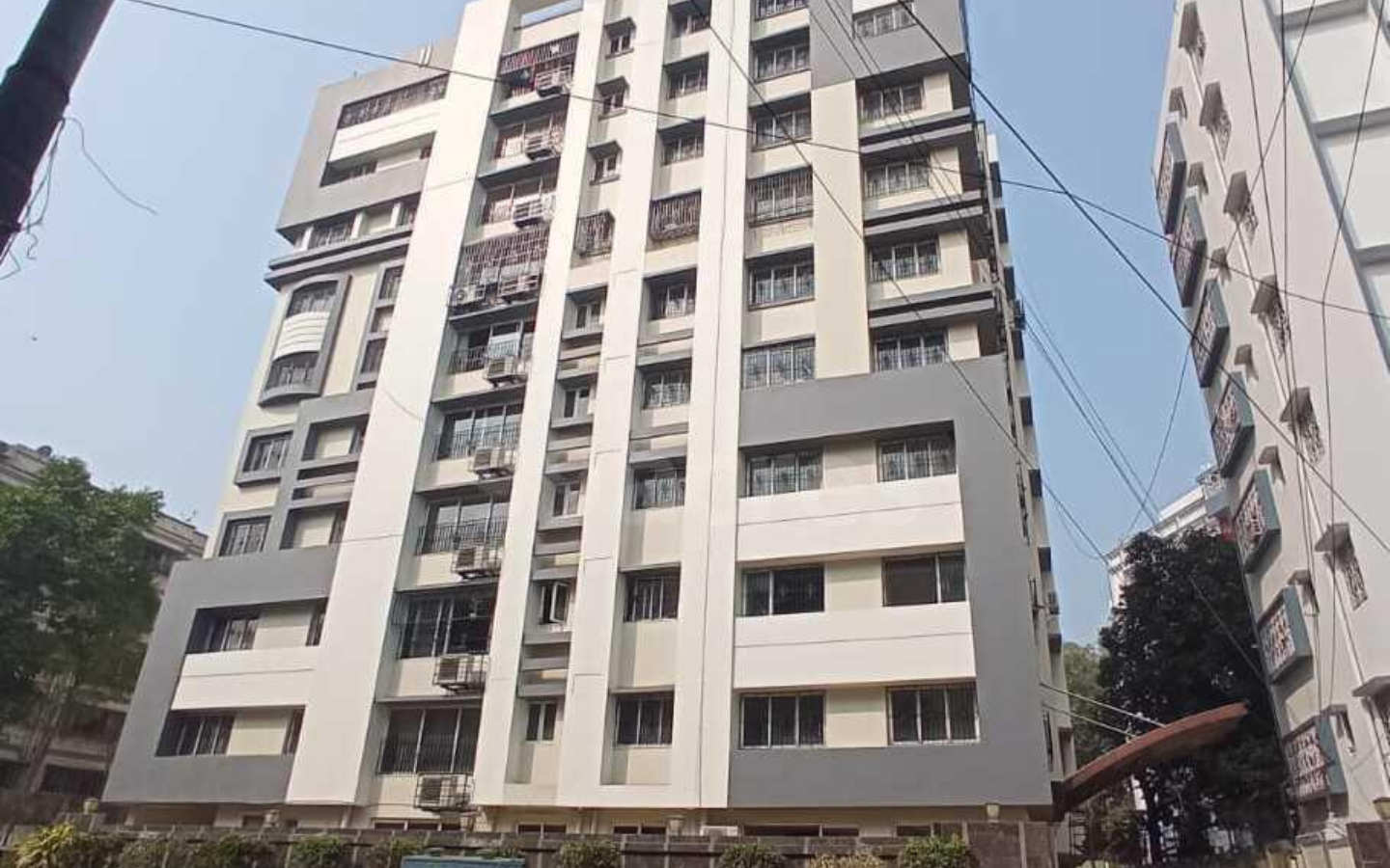 Alipore Grandeur Front View